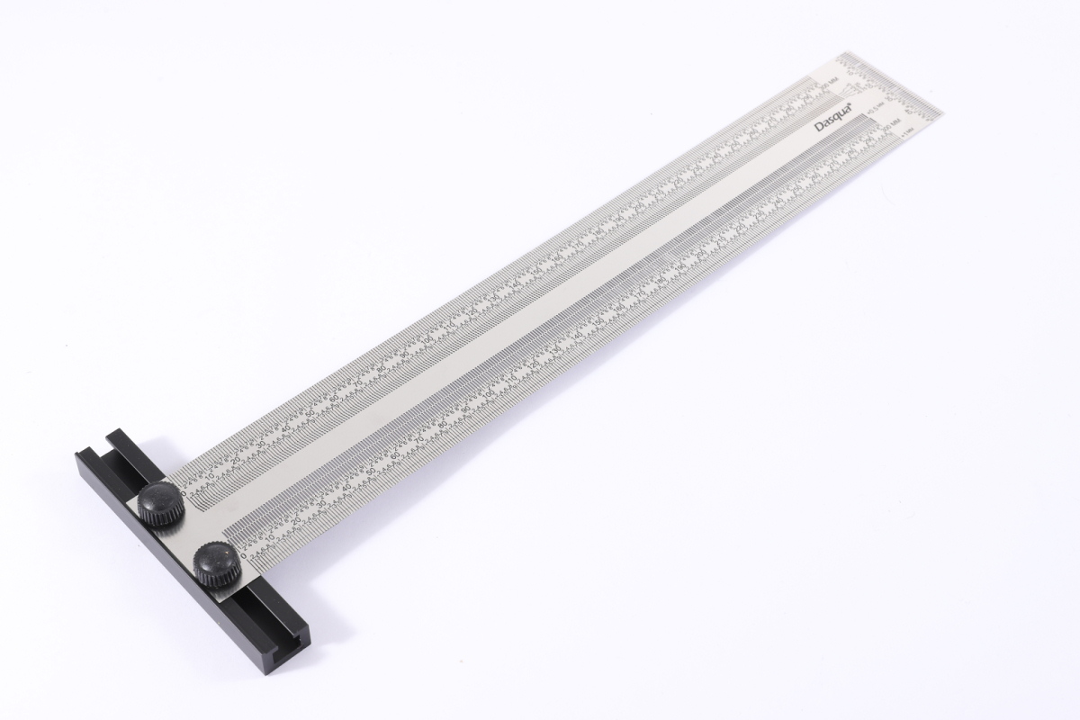 Dasqua Black-Red Plus Precision Marking T-Ruler 12" / 300 mm - Image 5