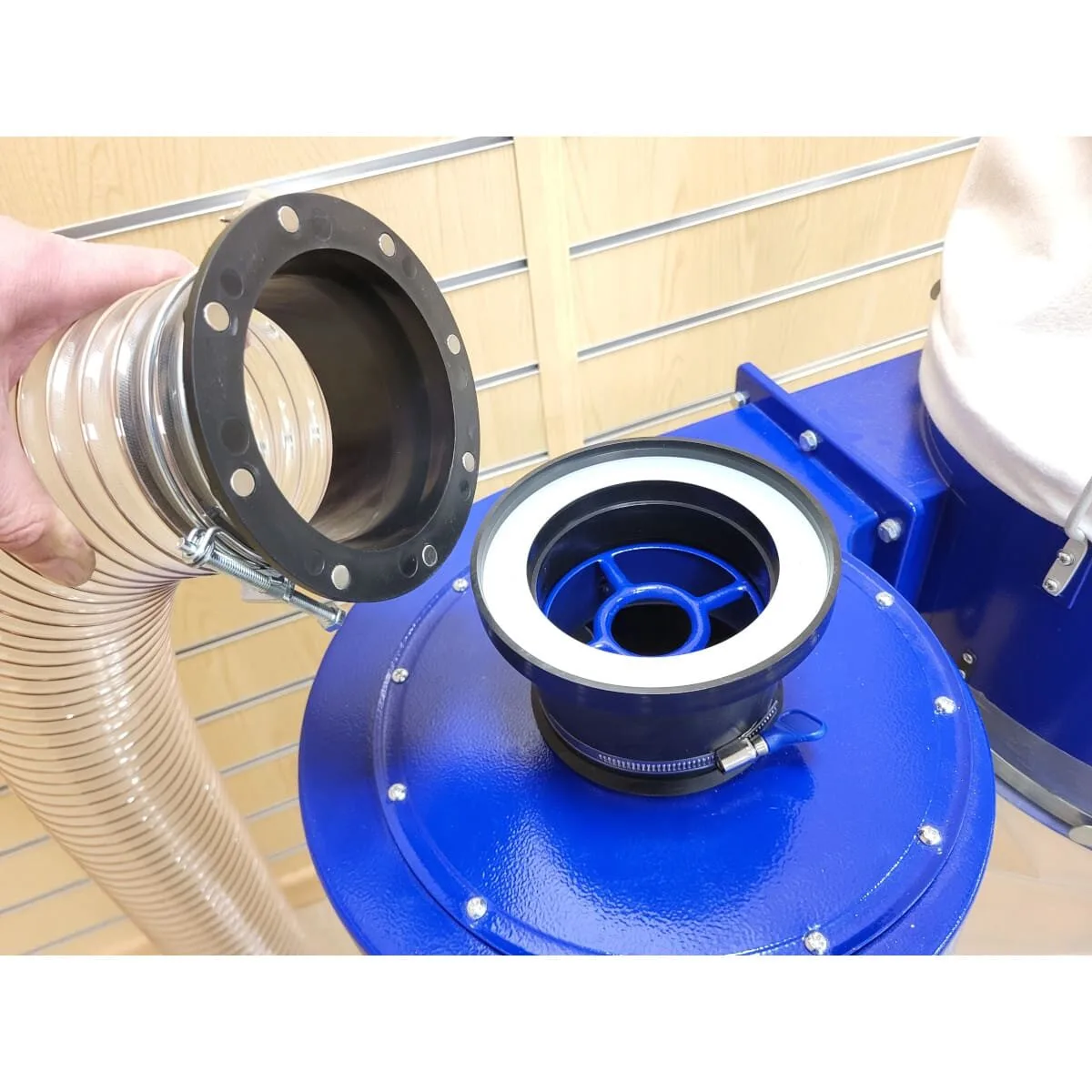 Charnwood MAGCUFF1 100mm Flexible Cuff For Magnetic Hose Connector - Image 8